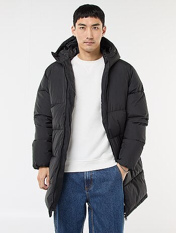 Casaco comprido acolchoado com capuz liso