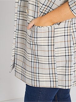 Casaco comprido aos quadrados - Kiabi