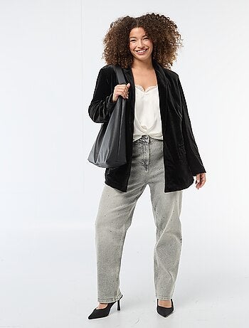 Casaco comprido em veludo acetinado