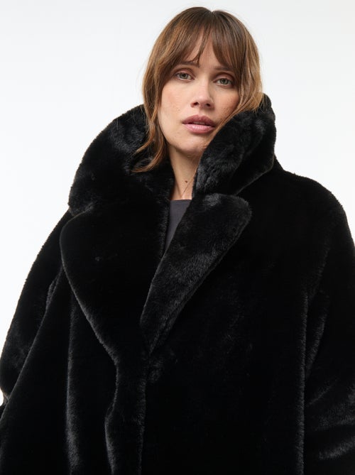 Casaco comprido imitação de pele - Kiabi