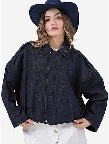 Casaco crop oversized com fecho de correr e bolso bdart