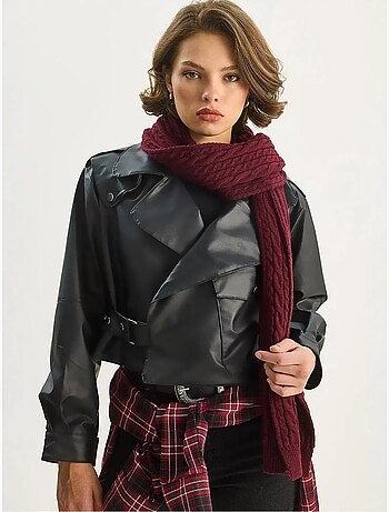 Casaco cropped oversized em pele sintética lucci