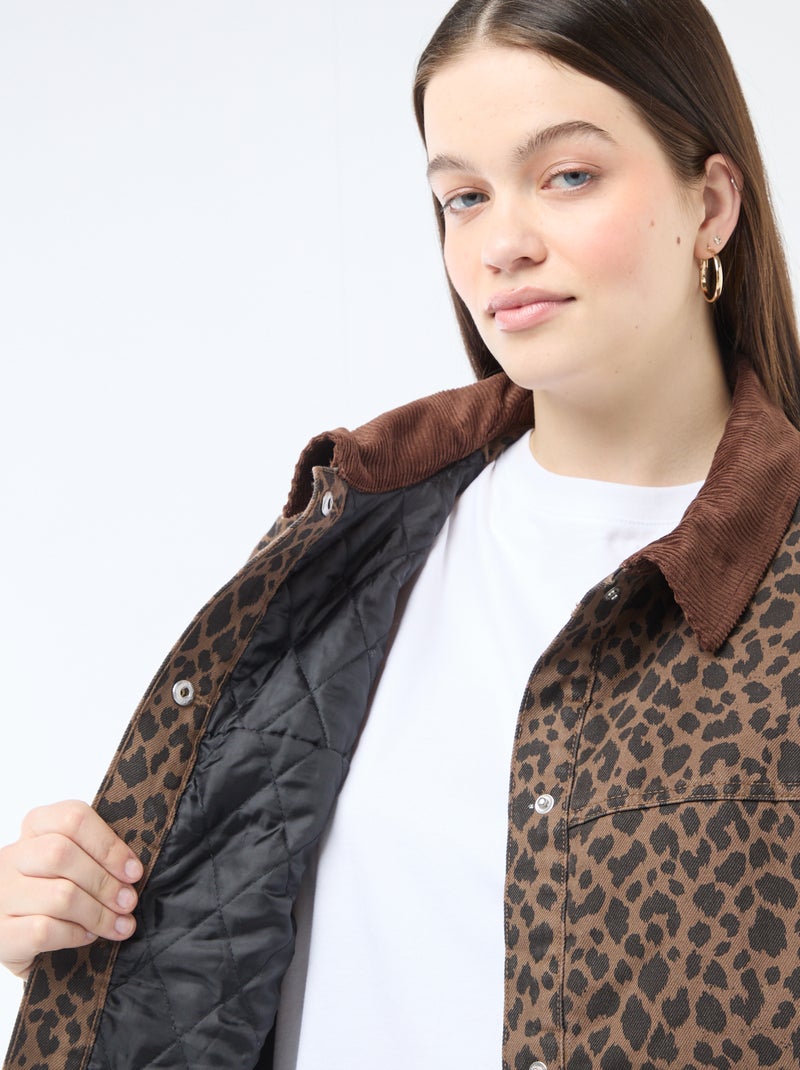 Casaco curto de ganga com padrão de leopardo Castanho - Kiabi