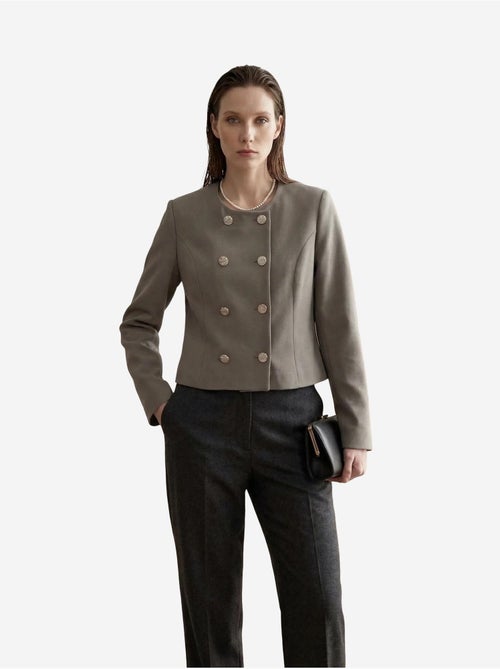 Casaco curto de tweed alfaiatado com botões my fashion - Kiabi Casaco curto de tweed alfaiatado com botões my fashion - Kiabi
