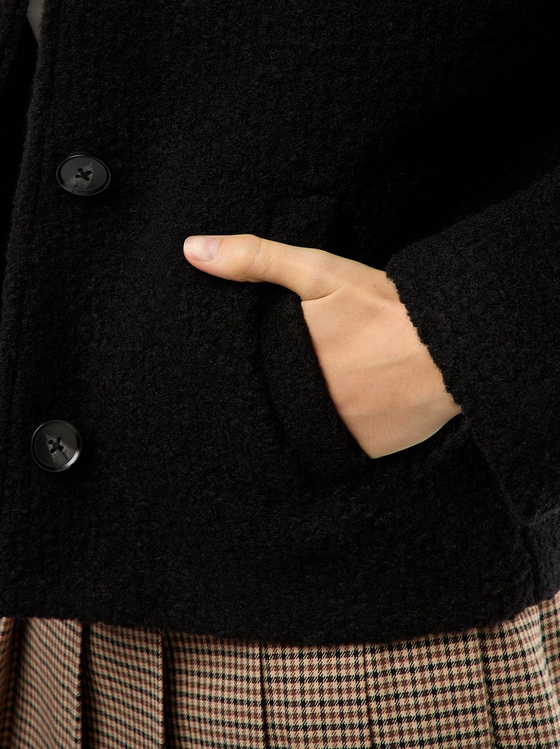 Casaco curto em imitação de lã com cachecol removível Preto - Kiabi