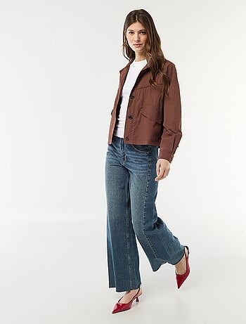 Casaco curto repelente à água