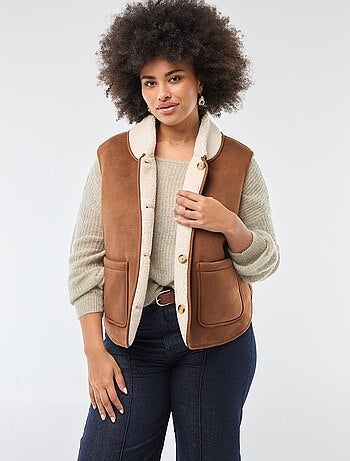 Casaco curto reversível sem mangas