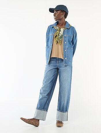 Casaco de ganga com bolsos aplicados