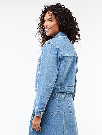 Casaco de ganga com bolsos de aba