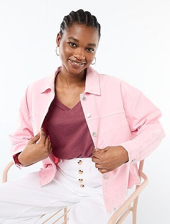 Casaco de ganga com botões e bordado em algodão liso