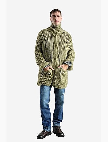 Casaco de malha canelada oversized com meia gola alta giesto