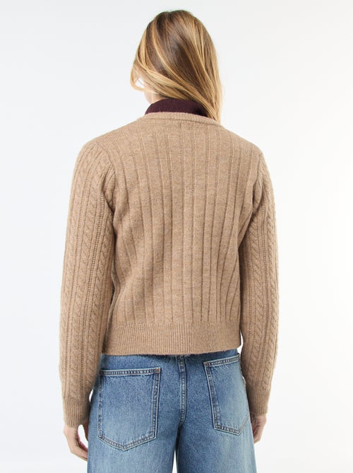 Casaco de malha com torças e botões dourados - Kiabi