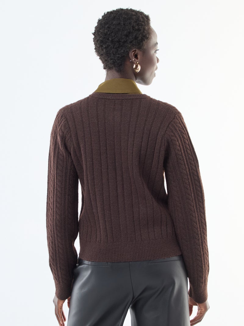 Casaco de malha com torcidos e botões dourados Castanho - Kiabi