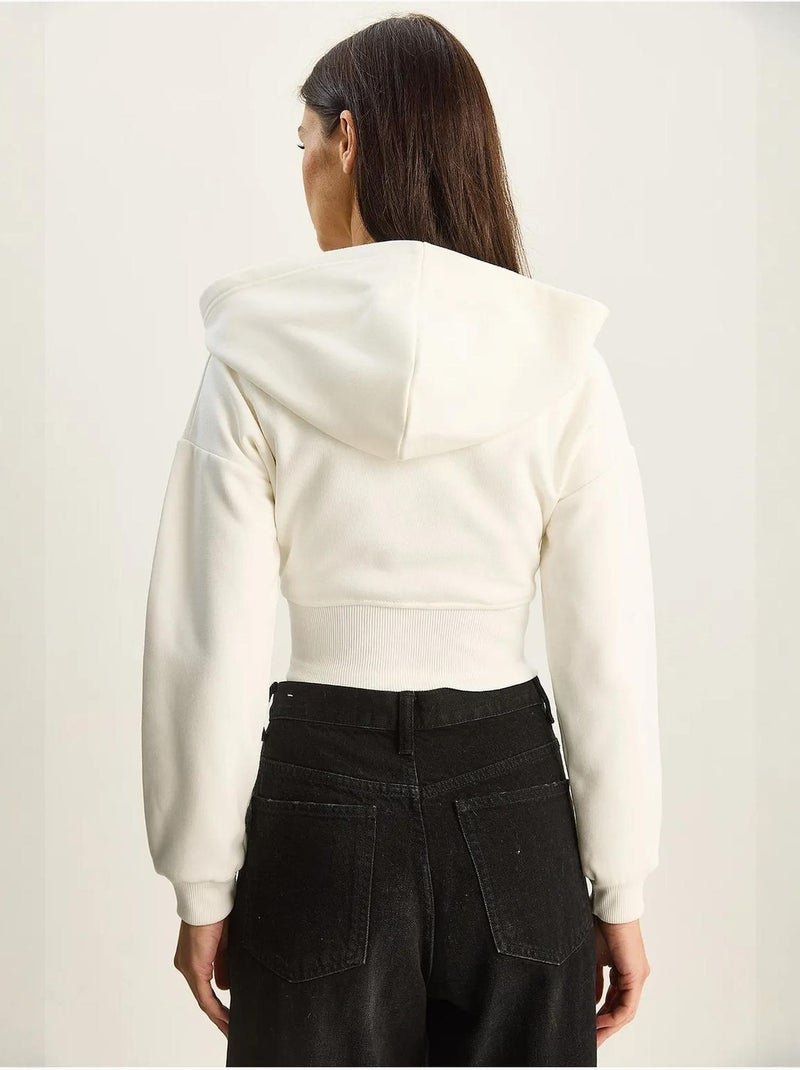 Casaco de malha cropped slim fit com capuz e estampado lucci Branco - Kiabi