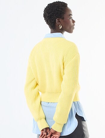 Casaco com botões em malha grossa