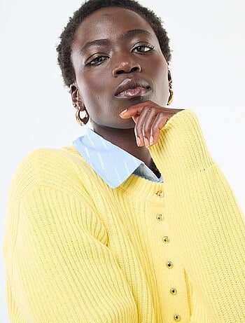 Casaco com botões em malha grossa