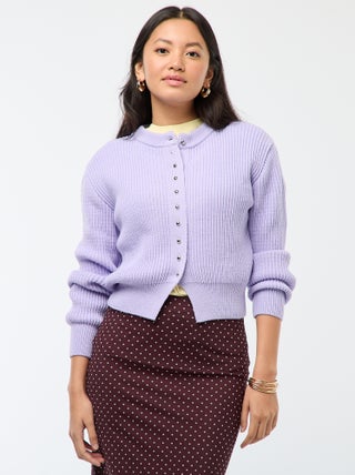 Casaco de malha grossa com botões