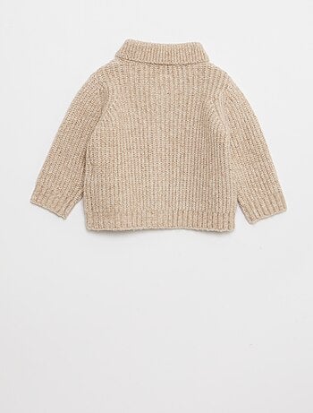 Casaco de malha grosso com gola xaile