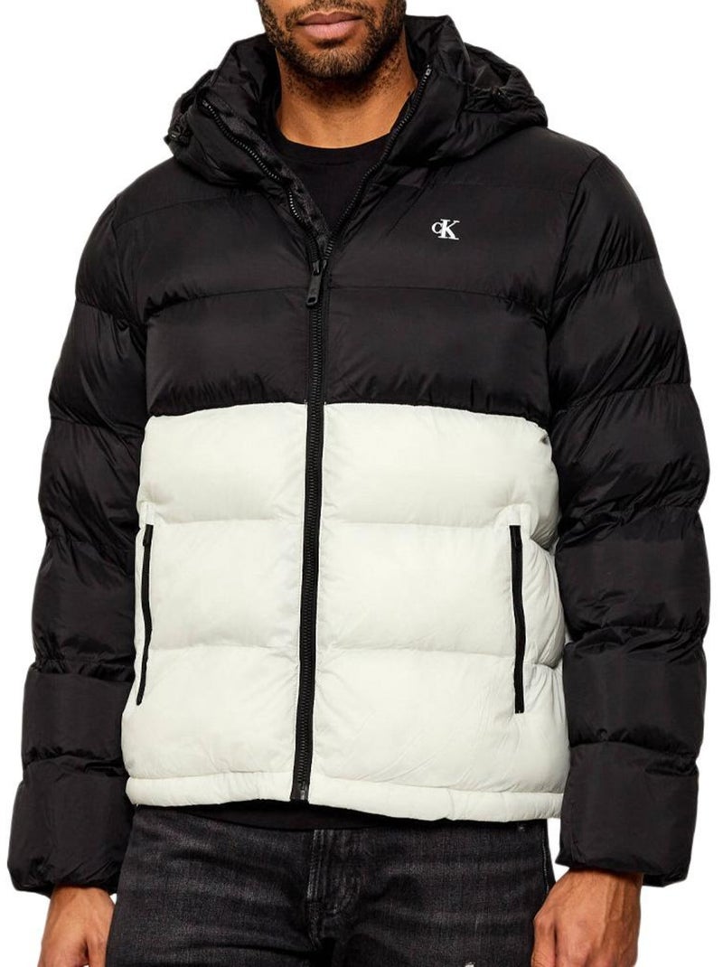 Casaco de Nylon Calvin Klein Jeans para Homem Preto/Branco Preto Branco - Kiabi