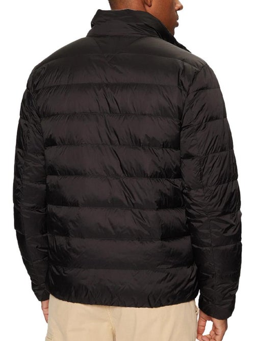 Casaco de penas preto para homem tommy jeans down - Kiabi Casaco de penas preto para homem tommy jeans down - Kiabi