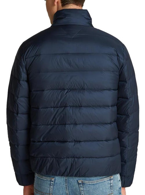 Casaco de penas tommy hilfiger down para homem azul-marinho - Kiabi Casaco de penas tommy hilfiger down para homem azul-marinho - Kiabi