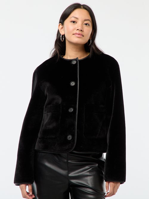 Casaco efeito pelúcia gola redonda - Kiabi