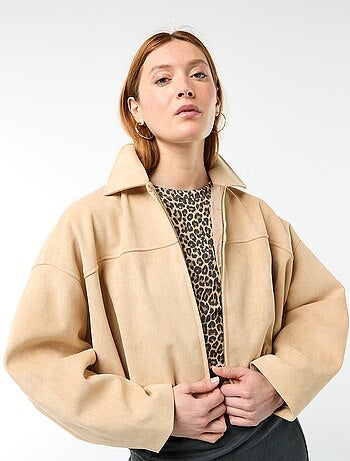 Casaco em camurça lisa