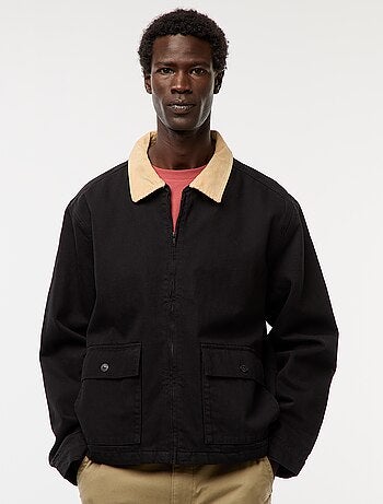 Casaco em sarja com fecho e gola canelada