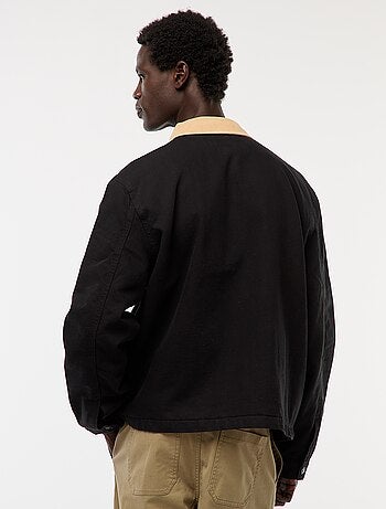 Casaco em sarja com fecho e gola canelada