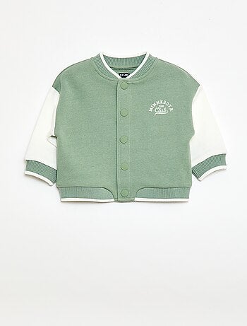 Colete estilo campus americano