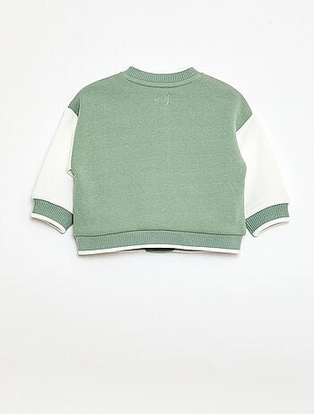 Colete estilo campus americano