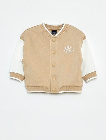 Casaco estilo campus