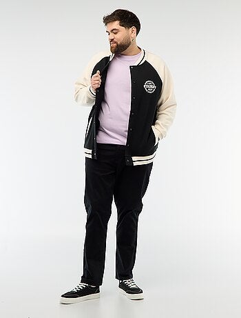 Casaco estilo universitário mangas raglã