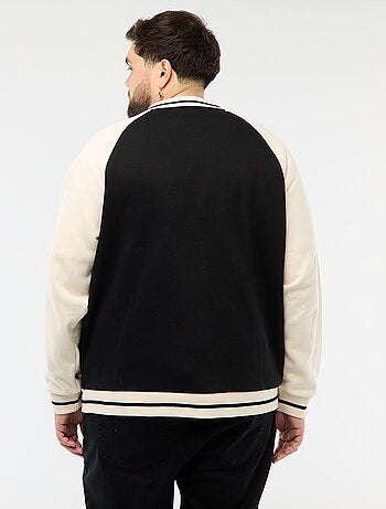 Casaco estilo universitário mangas raglã