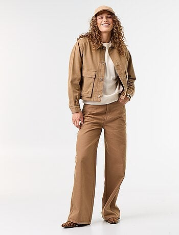 Casaco estilo workwear de ganga com gola de veludo
