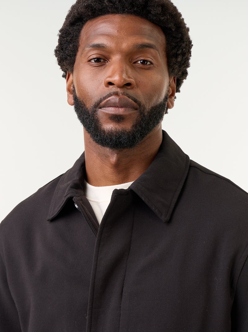 Casaco liso com botões e bolsos chapados Preto - Kiabi