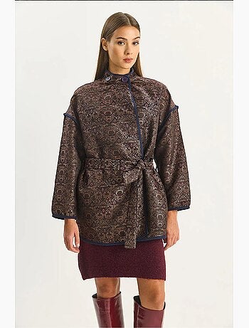 Casaco oversized em jacquard com fecho de fivela lucci