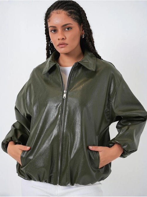 Casaco oversized em pele sintética com fecho de correr bdart - Kiabi Casaco oversized em pele sintética com fecho de correr bdart - Kiabi