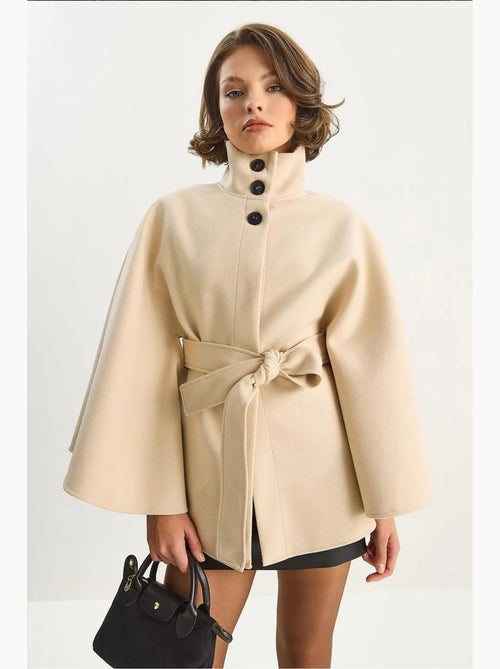 Casaco poncho com fecho de atar lucci - Kiabi Casaco poncho com fecho de atar lucci - Kiabi