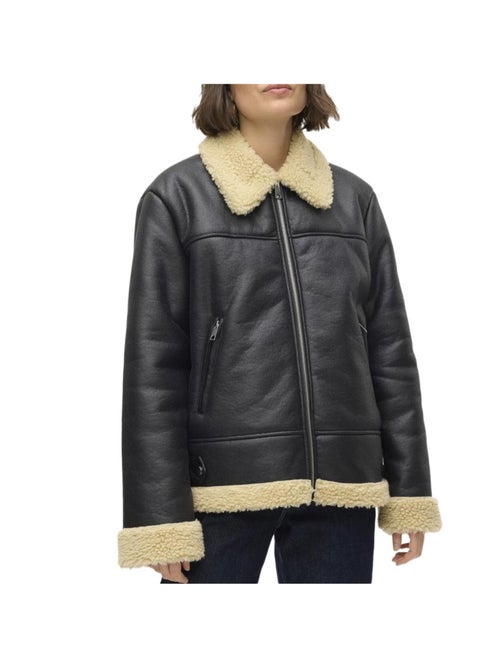 Casaco Preto Feminino Vero Moda Kay - Kiabi Casaco Preto Feminino Vero Moda Kay - Kiabi