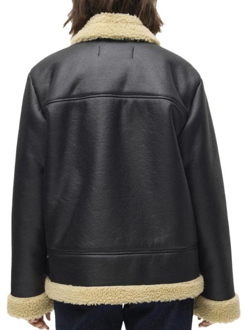 Casaco Preto Feminino Vero Moda Kay - Kiabi Casaco Preto Feminino Vero Moda Kay - Kiabi