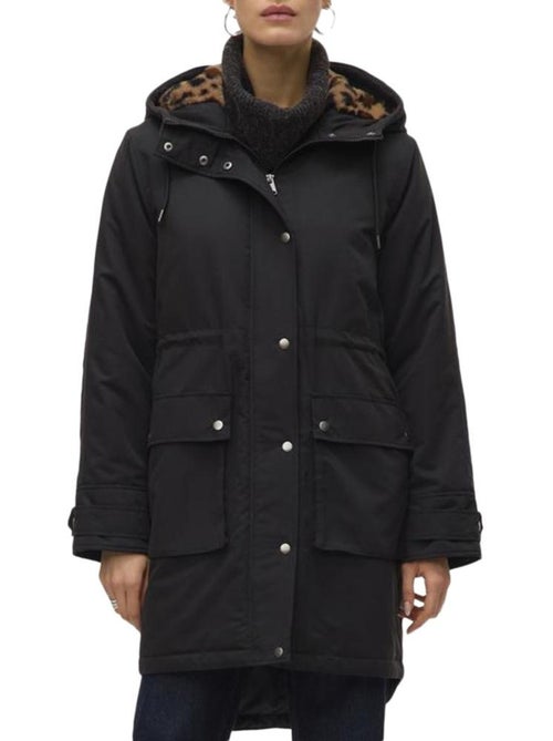Casaco Preto Feminino Vero Moda Savanne - Kiabi Casaco Preto Feminino Vero Moda Savanne - Kiabi