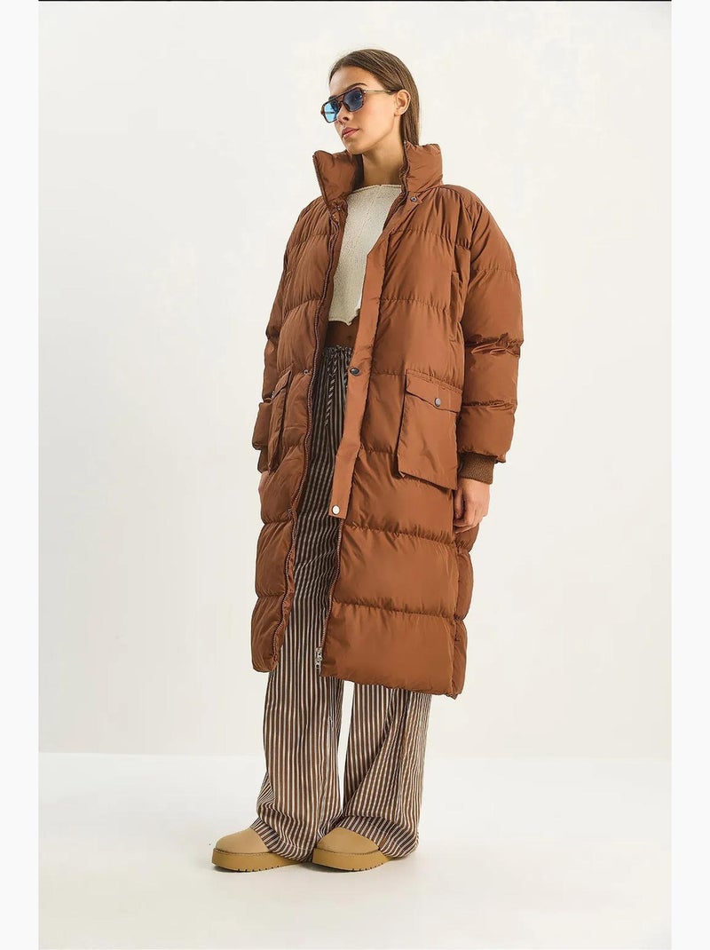 Casaco puffer comprido oversize lucci Castanho-chocolate - Kiabi