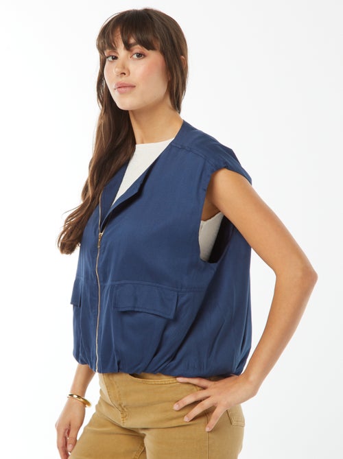 Casaco sem mangas acetinado e com fecho - Kiabi