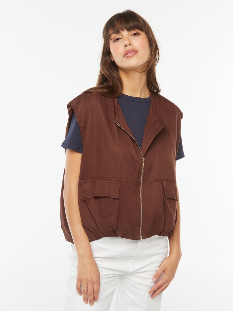 Casaco sem mangas acetinado e com fecho Castanho - Kiabi