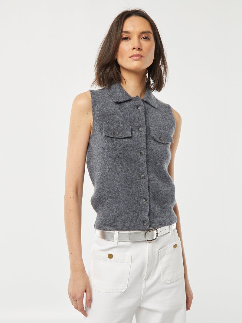 Casaco sem mangas com bolsos frontais CINZA - Kiabi