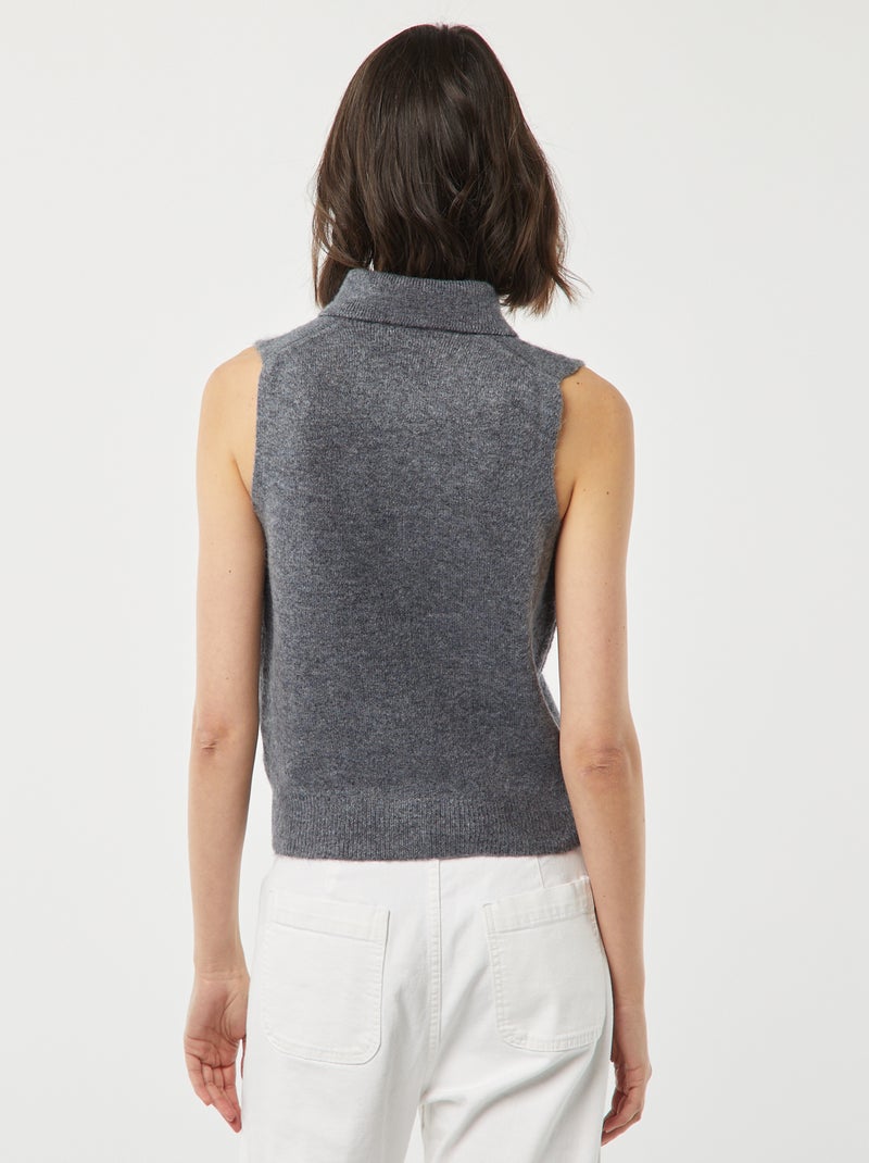 Casaco sem mangas com bolsos frontais CINZA - Kiabi