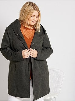 Casaco semi-comprido 'Only Carmakoma' - Kiabi