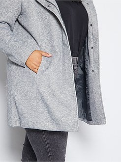 Casaco semi-comprido 'Only Carmakoma' - Kiabi