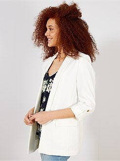 Casaco tipo blazer com gola direita - Kiabi